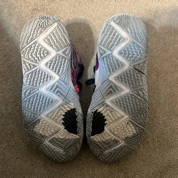 Nike youth size 7 deals